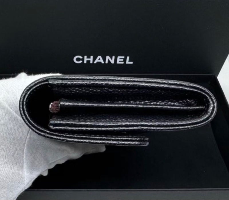 CHANEL經典雙 C LOGO 黑色荔枝牛皮金釦翻蓋長夾 發財包-11