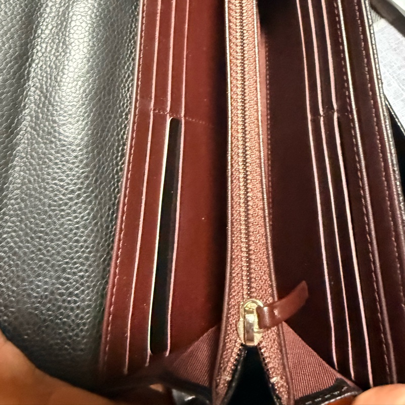 CHANEL經典雙 C LOGO 黑色荔枝牛皮金釦翻蓋長夾 發財包-16