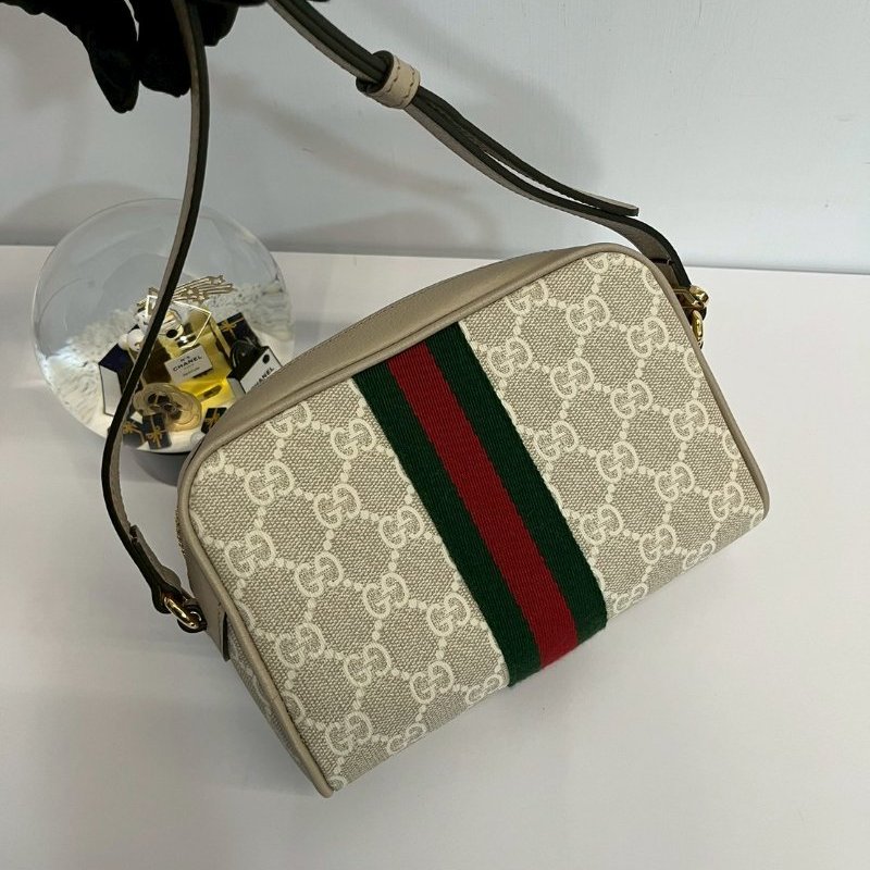 Gucci 郵差包 99新閒置-1