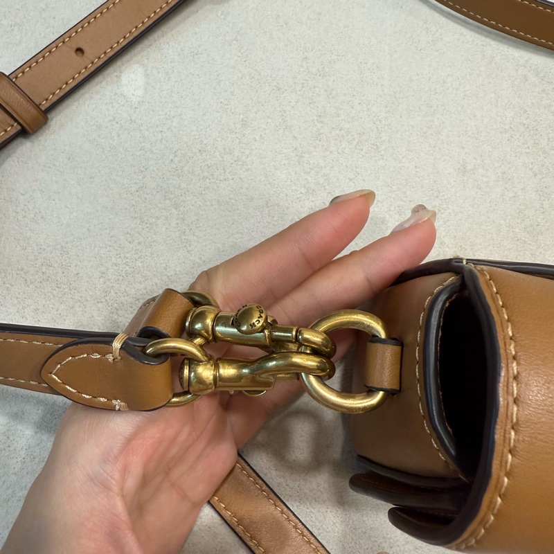 Coach studio 20 baguette 法棍包 腋下包 light camel 駝色-19