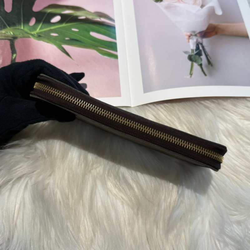 LV 經典老花長夾 (內裡酒紅)-1