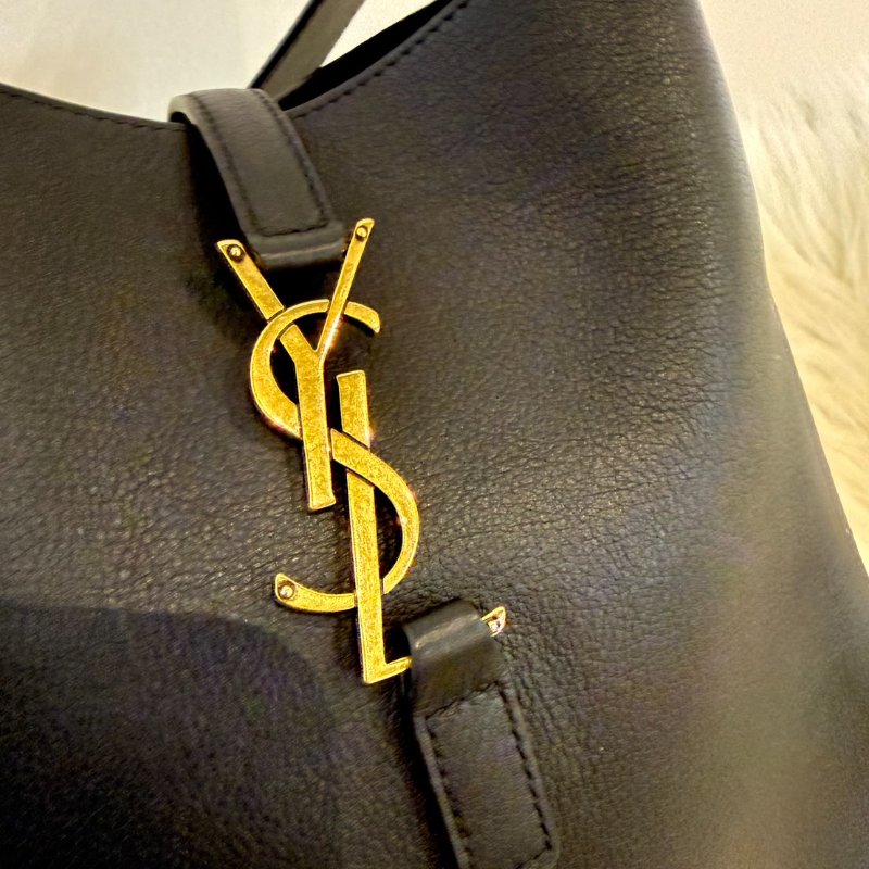 YSL hobo黑金腋下包 小號-3