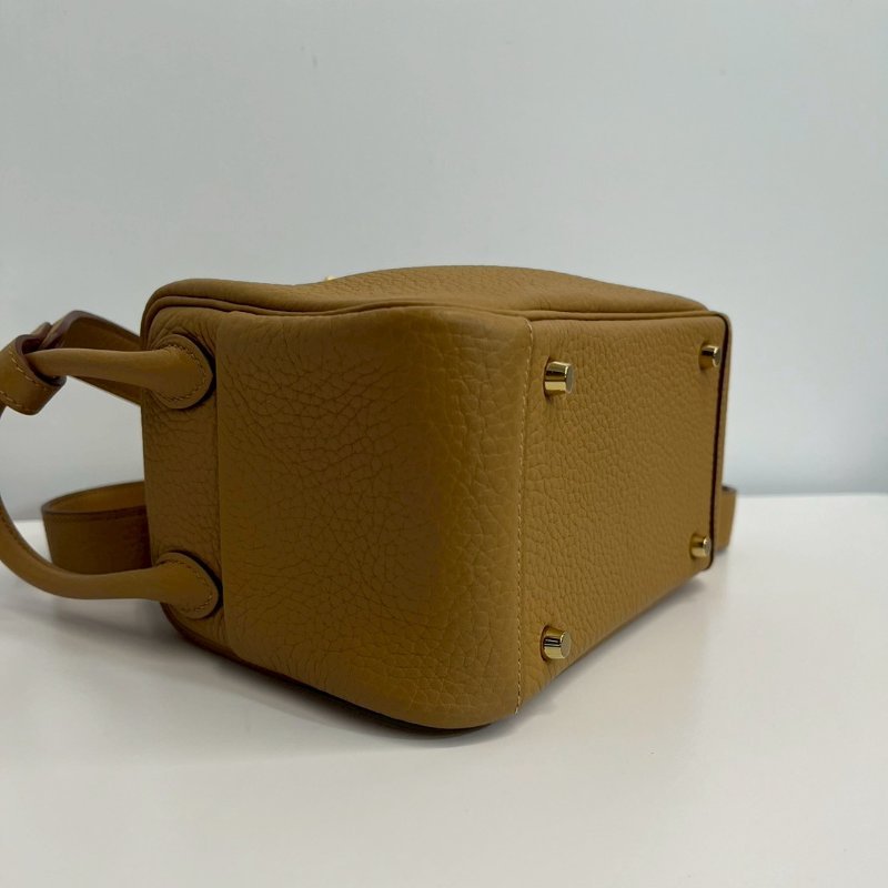 Hermes mini Lindy 餅乾色 金釦-4