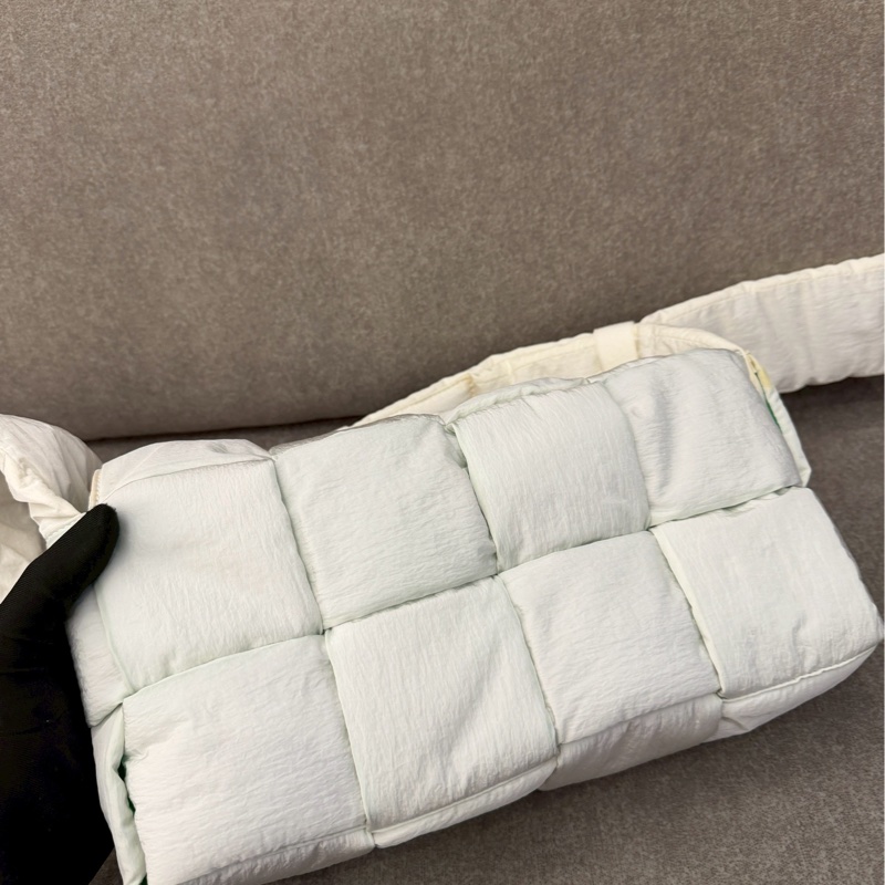 BV白綠編織尼龍大格-2