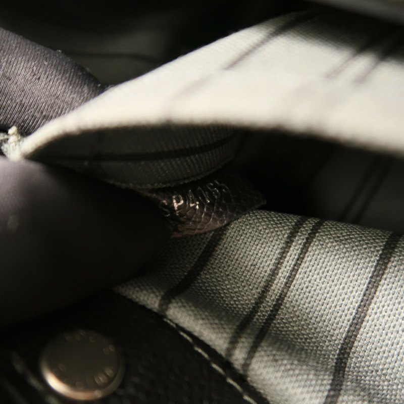 LOUIS VUITTON Monogram Empreinte Montaigne BB銀扣手挽肩背兩用袋-6