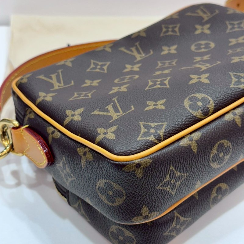LV 斜背包/側背包/手提包/郵差包 M14016 93成新-6