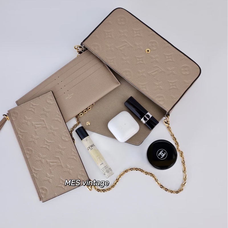 CP值高🫶🏻路易威登信封包LV Félicie Pochette米色牛皮壓紋三合一鏈包M68697-2