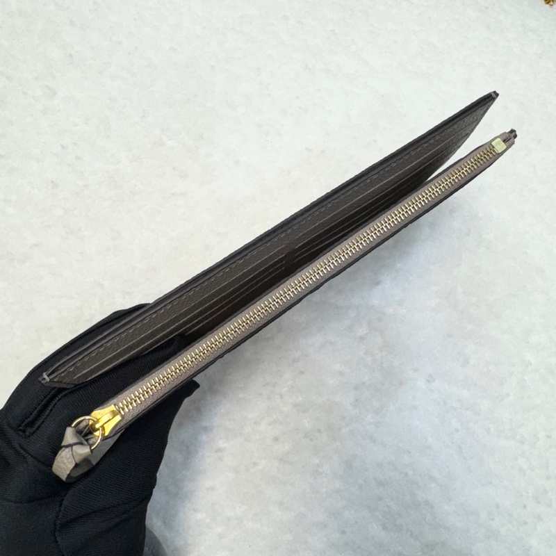 CP值高🫶🏻路易威登信封包LV Félicie Pochette米色牛皮壓紋三合一鏈包M68697-20