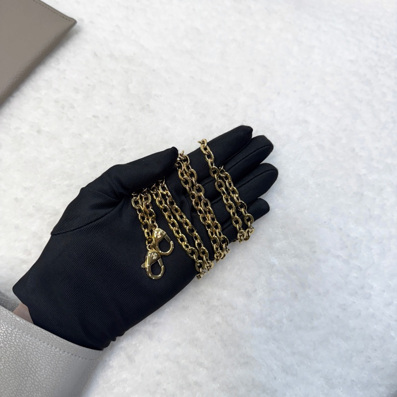 CP值高🫶🏻路易威登信封包LV Félicie Pochette米色牛皮壓紋三合一鏈包M68697-22