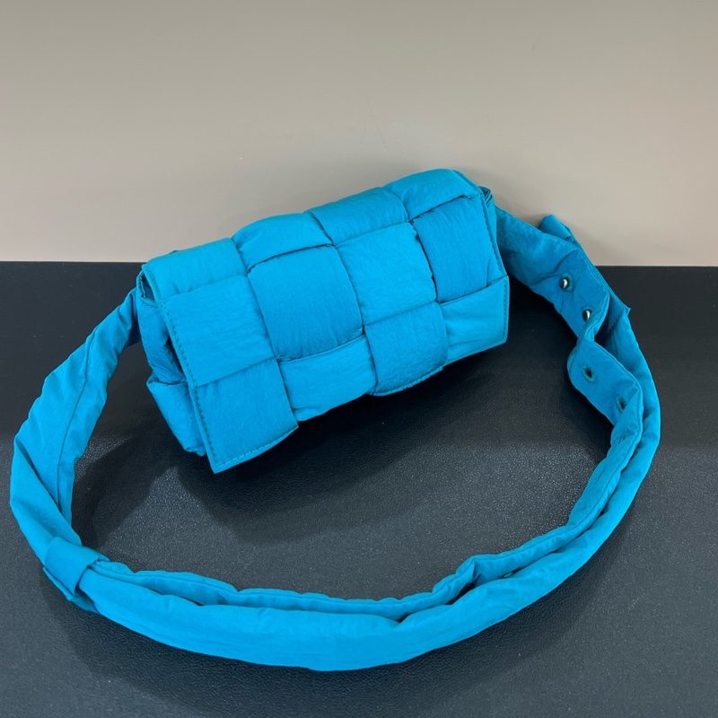 BV Padded Tech Cassette編織包bv手袋 bv cassette-6