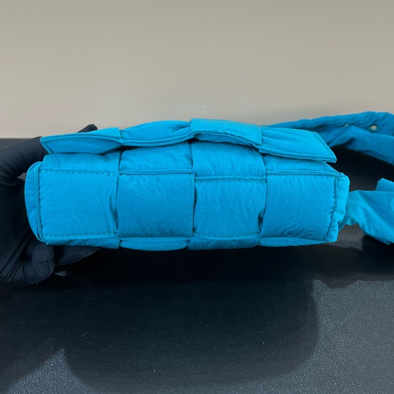 BV Padded Tech Cassette編織包bv手袋 bv cassette-8