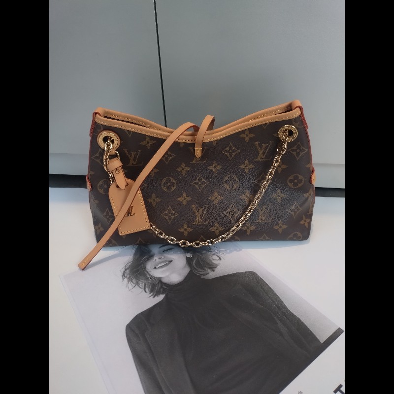 LV 老花金鍊小號斜背包 CarryAll BB-0