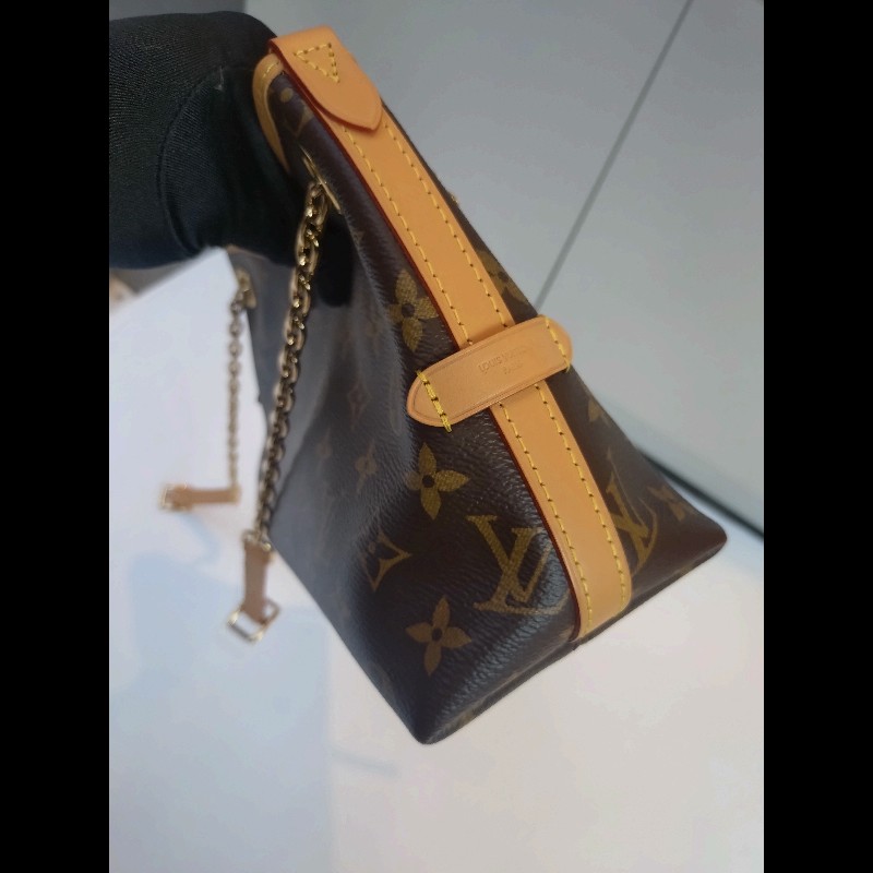 LV 老花金鍊小號斜背包 CarryAll BB-9