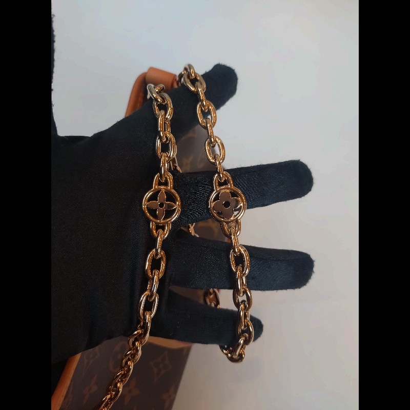 LV 老花金鍊小號斜背包 CarryAll BB-18