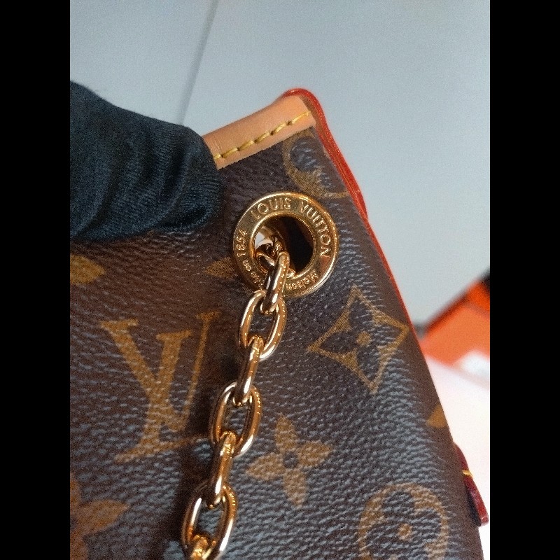 LV 老花金鍊小號斜背包 CarryAll BB-20