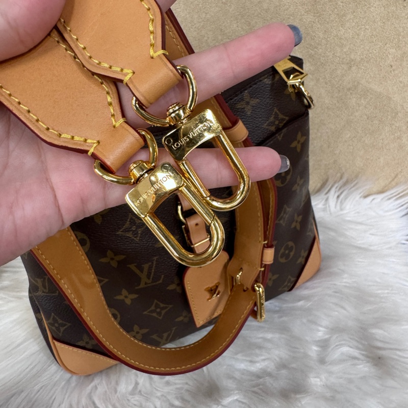 LV Odeon PM 老花斜背包-10