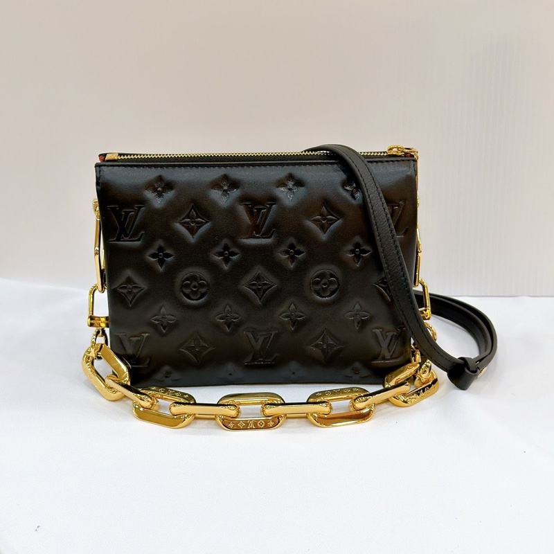 莉亞精品♡ Lv M23056 Coussin BB黑 二手-0