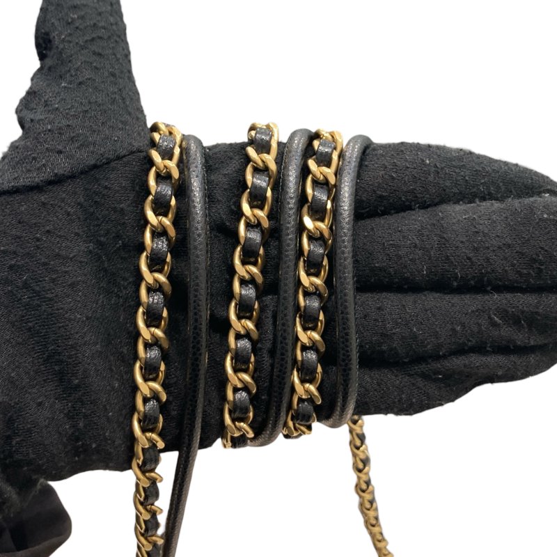 CHANEL 香奈兒 22MINI BAG 流浪包 荔枝牛皮 黑色 金釦-12