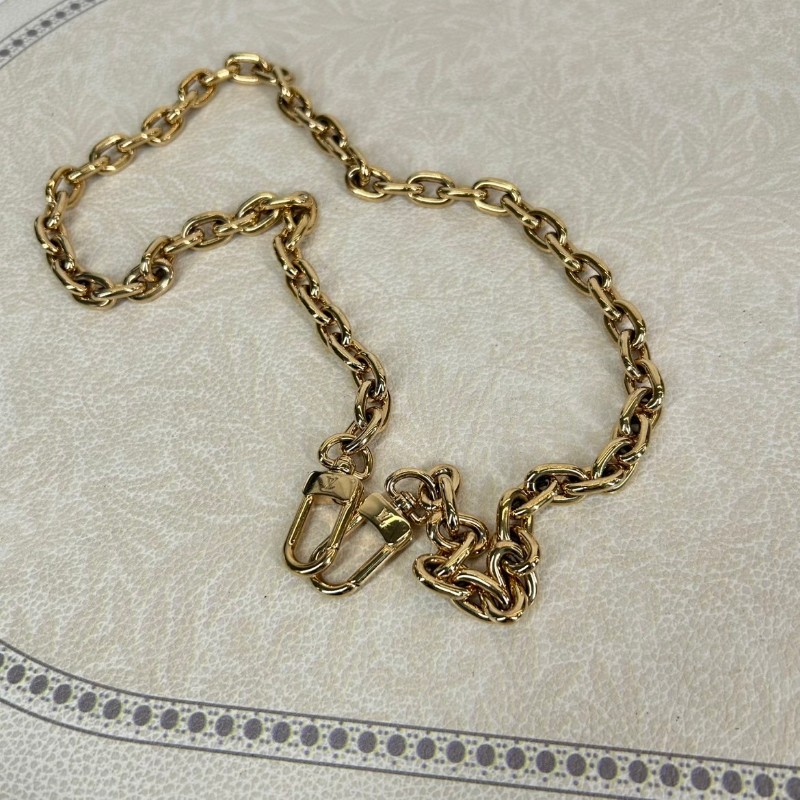 hz。 YWW 專櫃價5.3折！LOUIS VUITTON  芯片款 CAMERA BOX 老花滿印鎖扣開合鍊條 棕色牛皮革 盒子包手機包手提單肩斜挎包-18