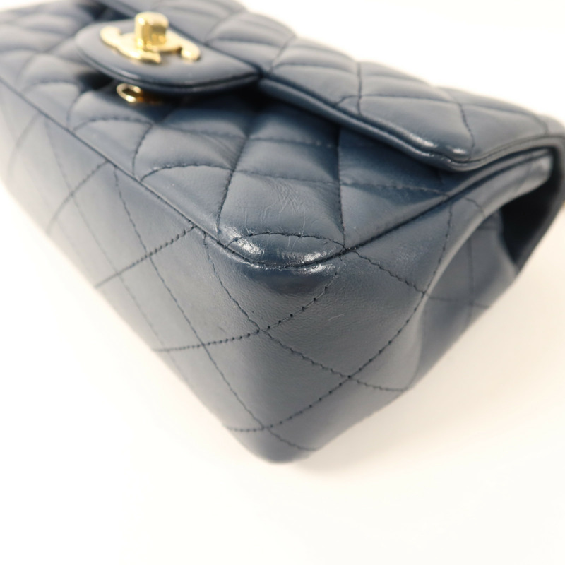 CHANEL 羊皮皮革Mini Classic 20金扣鏈帶肩背袋-9