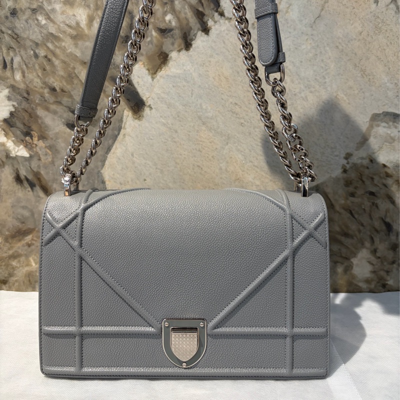 Dior 灰牛皮銀釦DIORMA斜背包-0