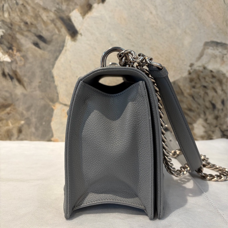 Dior 灰牛皮銀釦DIORMA斜背包-4