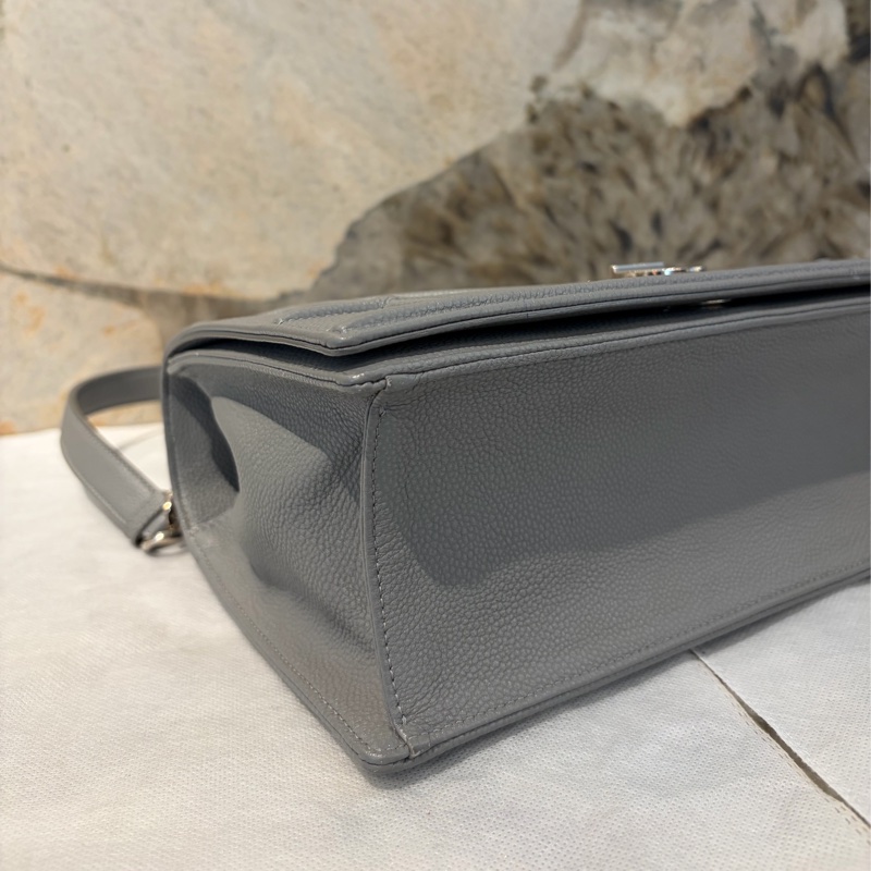 Dior 灰牛皮銀釦DIORMA斜背包-7