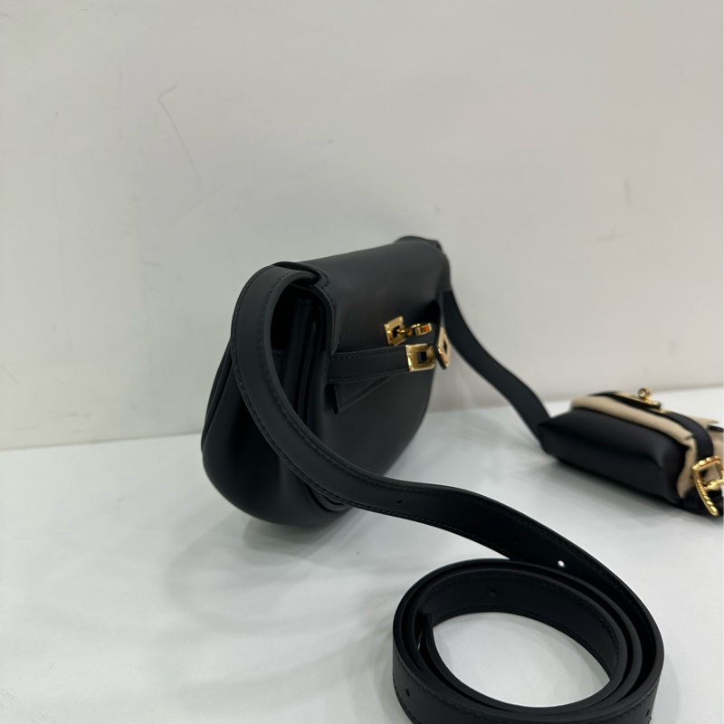 Hermes 愛馬仕 kelly moove 黑金 Swift 皮 W刻 有購證-4