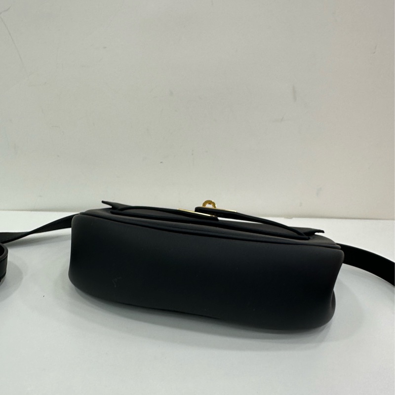 Hermes 愛馬仕 kelly moove 黑金 Swift 皮 W刻 有購證-6