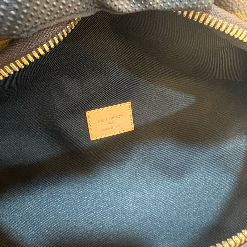 LV 老花經典款腰包/胸口包-7