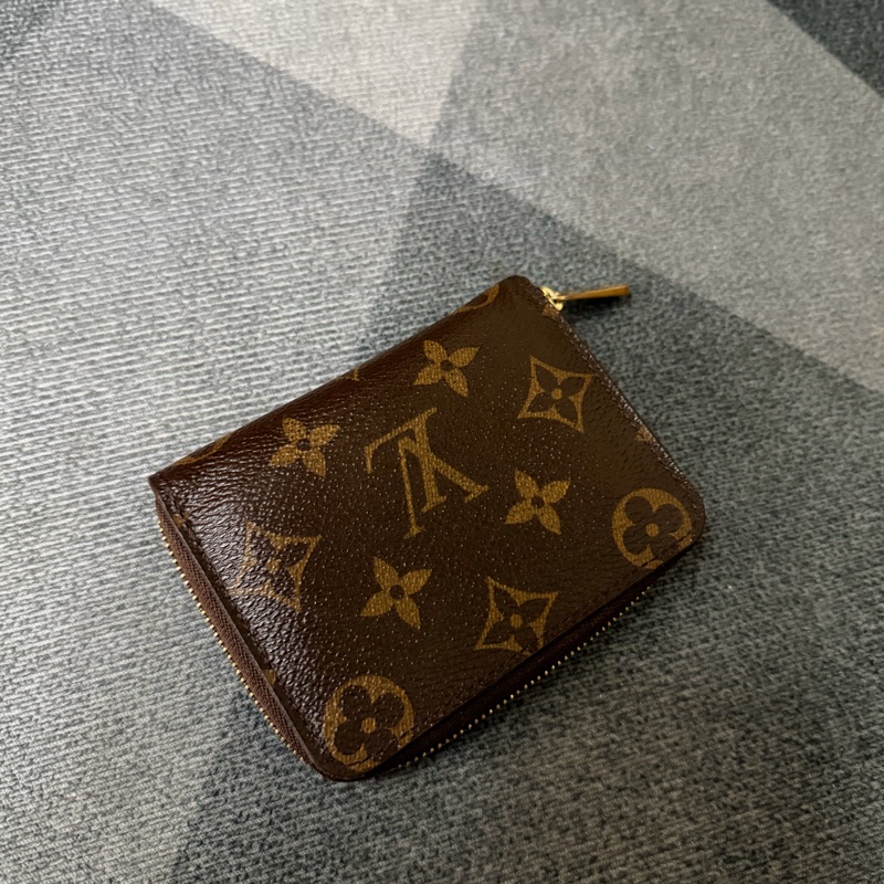 Lv經典老花零錢包（M60067)-1