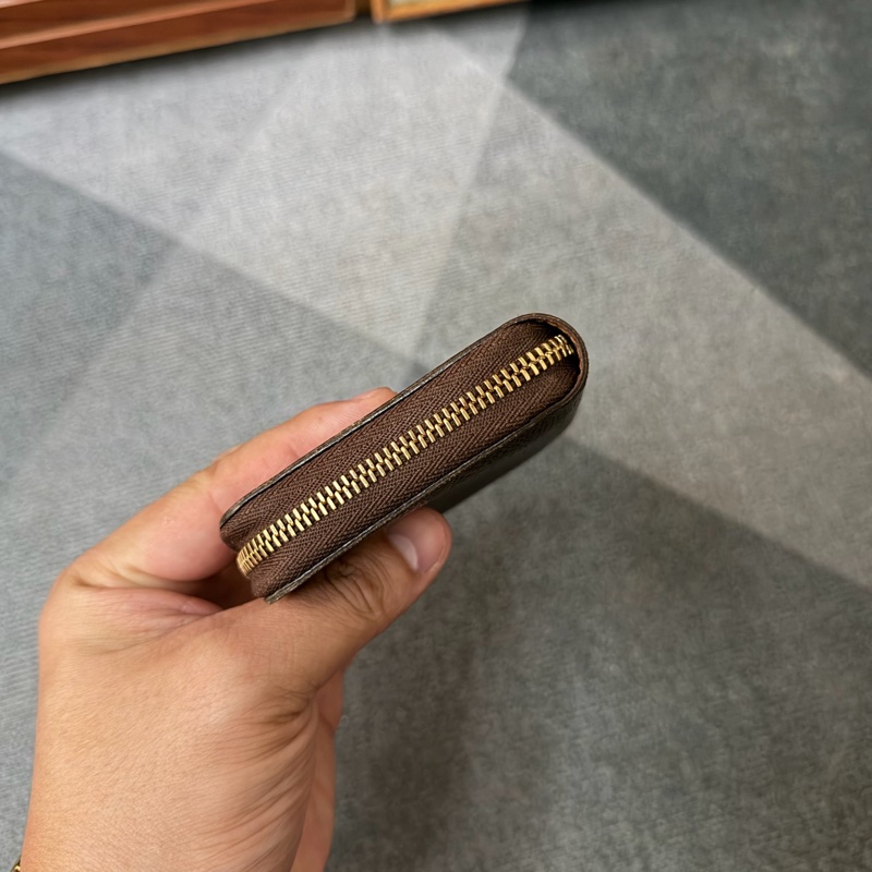 Lv經典老花零錢包（M60067)-4