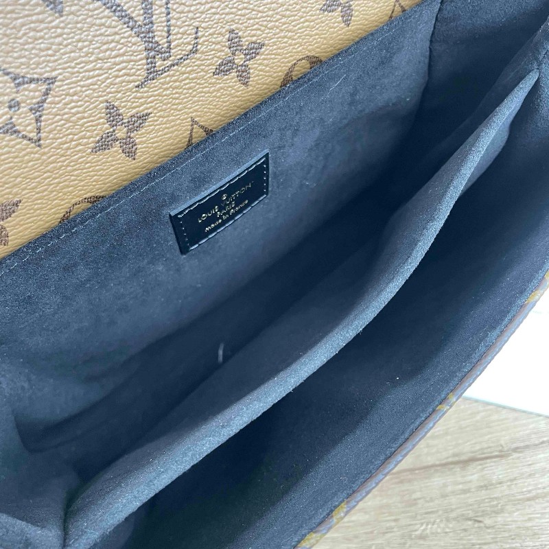 NJ。ZHP 【 LOUIS VUITTON Pochette Metis 拼色老花翻蓋 塗層帆布拼牛皮飾邊 腋下包郵差包單肩斜挎包 女款 花色】-14