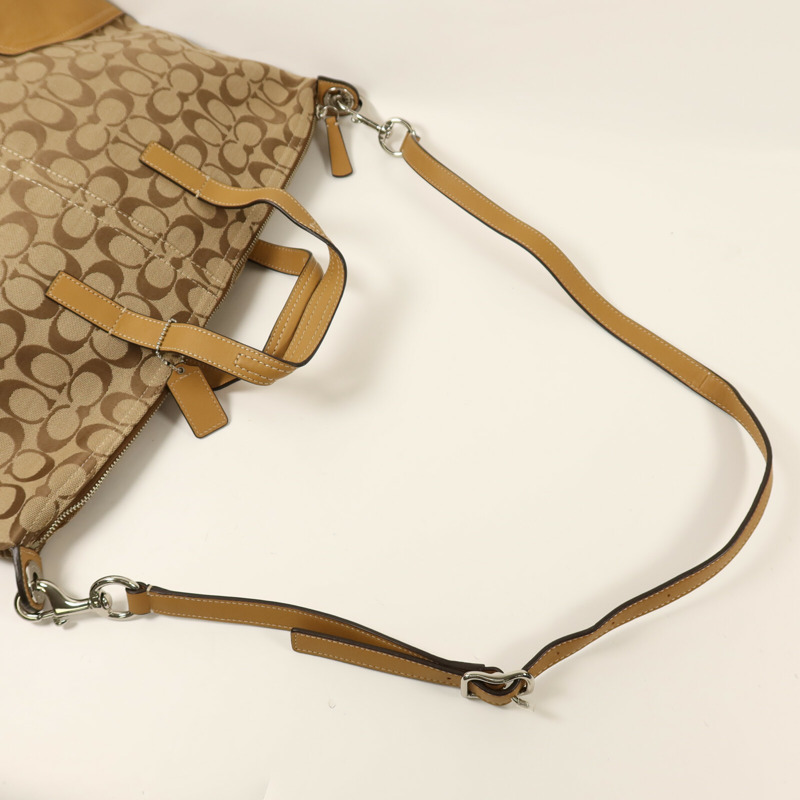 COACH 帆布2 Way Shoulder銀扣手挽肩背兩用袋-7