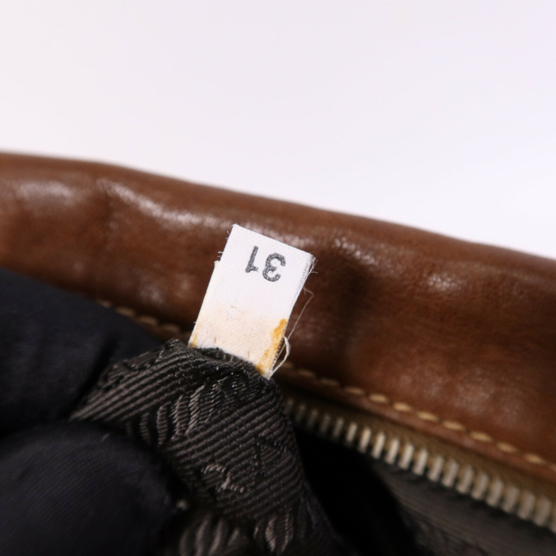 PRADA 牛皮皮革Shoulder Bag銀扣肩背袋-7