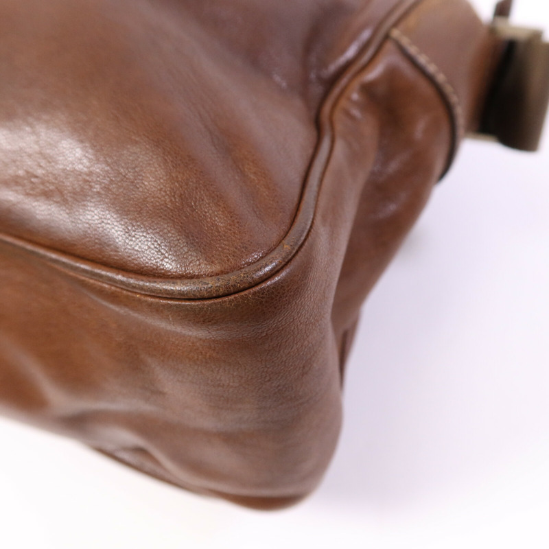 PRADA 牛皮皮革Shoulder Bag銀扣肩背袋-11