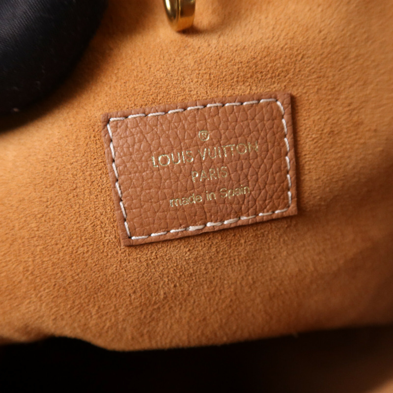 LOUIS VUITTON 牛皮皮革Low Key Hobo MM金扣肩背袋-5