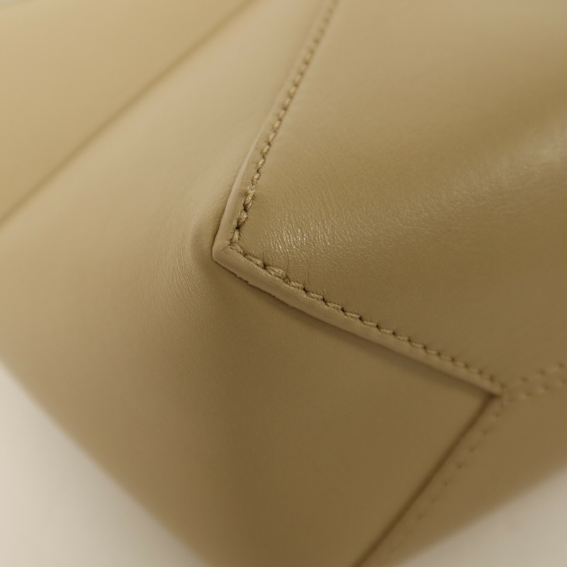 LOEWE 牛皮皮革Puzzle Fold Mini金扣手挽肩背兩用袋-10