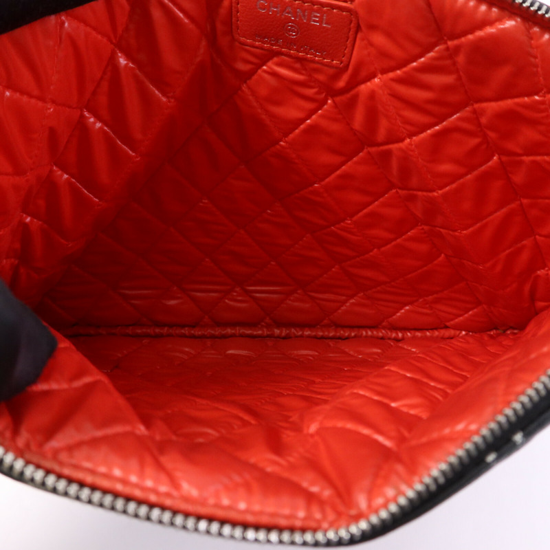 CHANEL 羊皮皮革Pouch銀扣手拿包-4