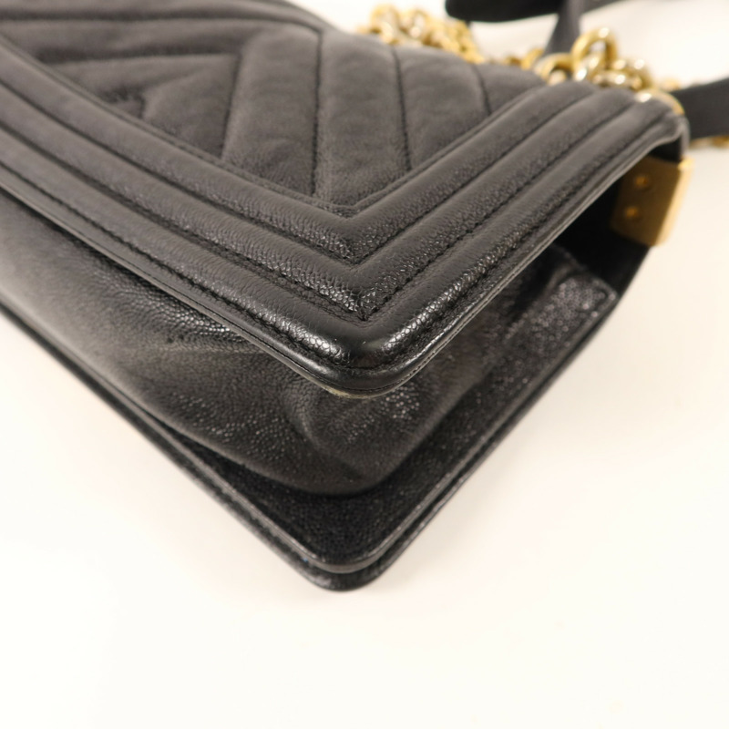 CHANEL 牛皮皮革Boy 20金扣鏈帶肩背袋-15