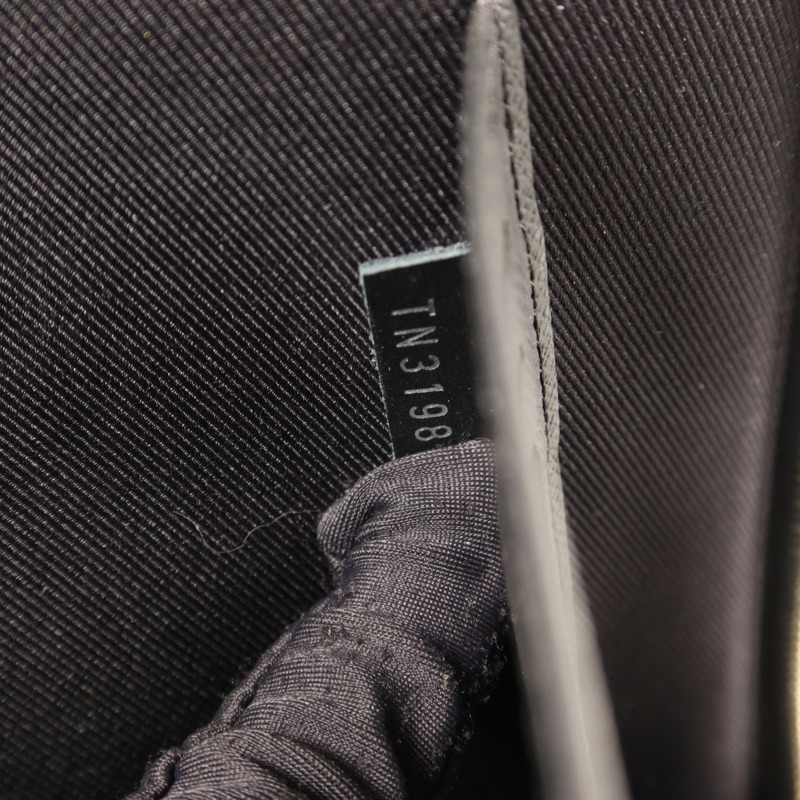 LOUIS VUITTON Damier Graphite Pochette Jour PM銀扣手拿包-6