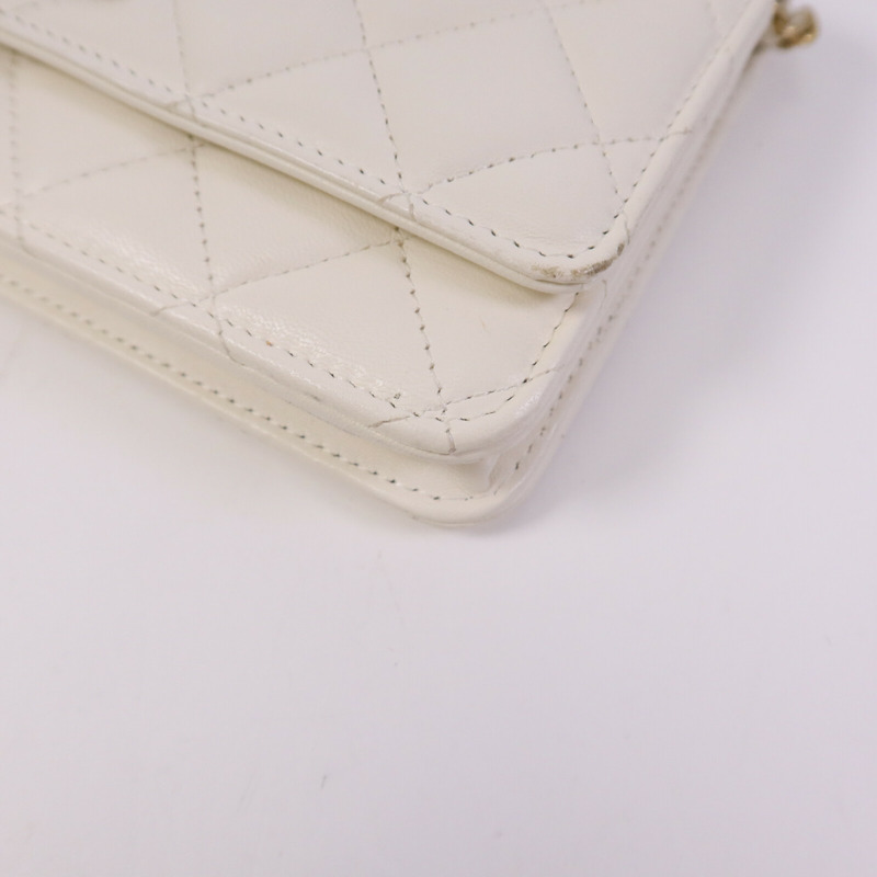 CHANEL 羊皮皮革Wallet On Chain金扣鏈帶肩背袋-10