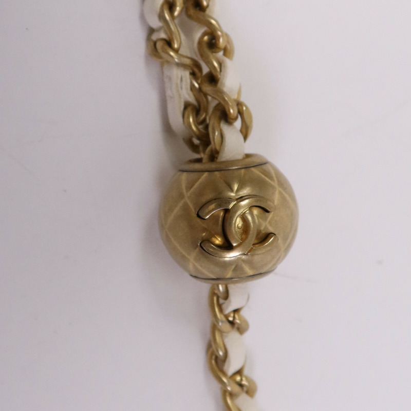 CHANEL 羊皮皮革Wallet On Chain金扣鏈帶肩背袋-14