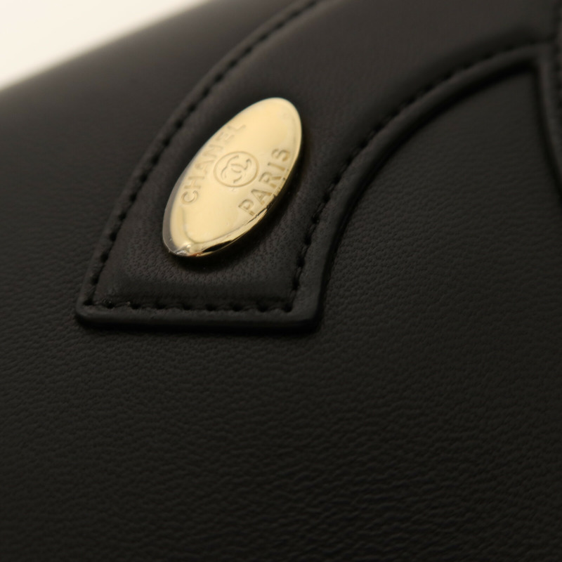 CHANEL 羊皮皮革Chain Shoulder金扣鏈帶肩背袋-10