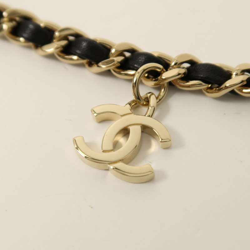 CHANEL 羊皮皮革Chain Shoulder金扣鏈帶肩背袋-11