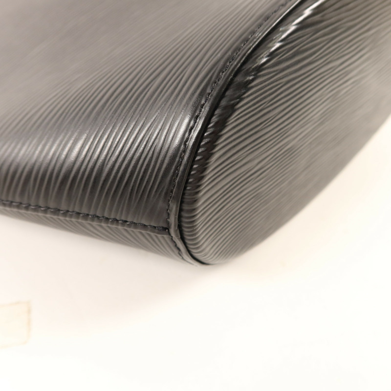 LOUIS VUITTON Epi Noctambule銀扣手挽袋-11