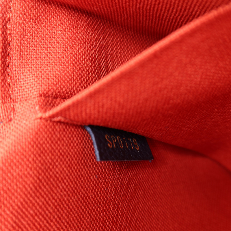 LOUIS VUITTON Monogram Empreinte Pochette Felicie金扣鏈帶肩背袋-6