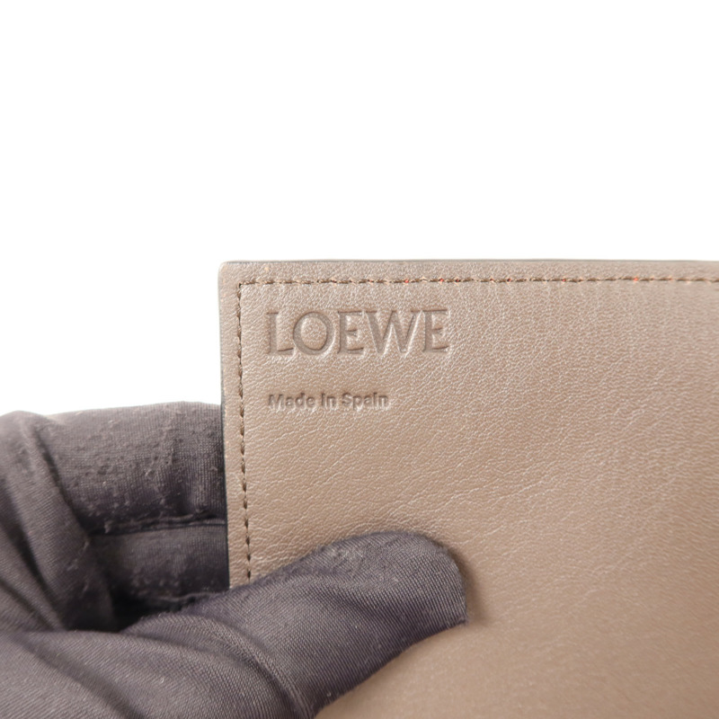 LOEWE 牛皮皮革Wallet On Chain銀扣鏈帶肩背袋-5