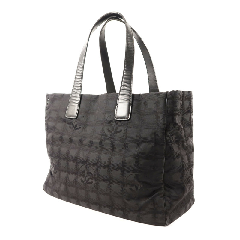 CHANEL 尼龍Travel Line Tote Bag金扣手挽袋-2