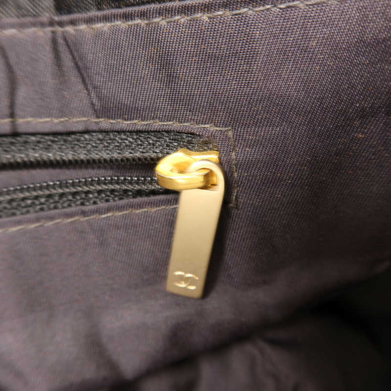 CHANEL 尼龍Travel Line Tote Bag金扣手挽袋-8